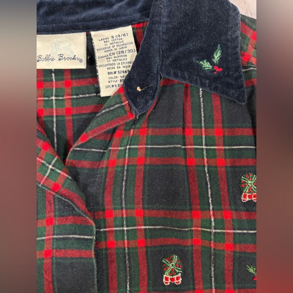 Bobbie Brooks Velvet Collar Embroidered Plaid Holiday Button Up 80s Top Size S - Picture 5 of 8